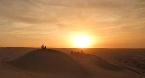 060 Huacachina Dunes Sunset 18th Apr 2012.jpg